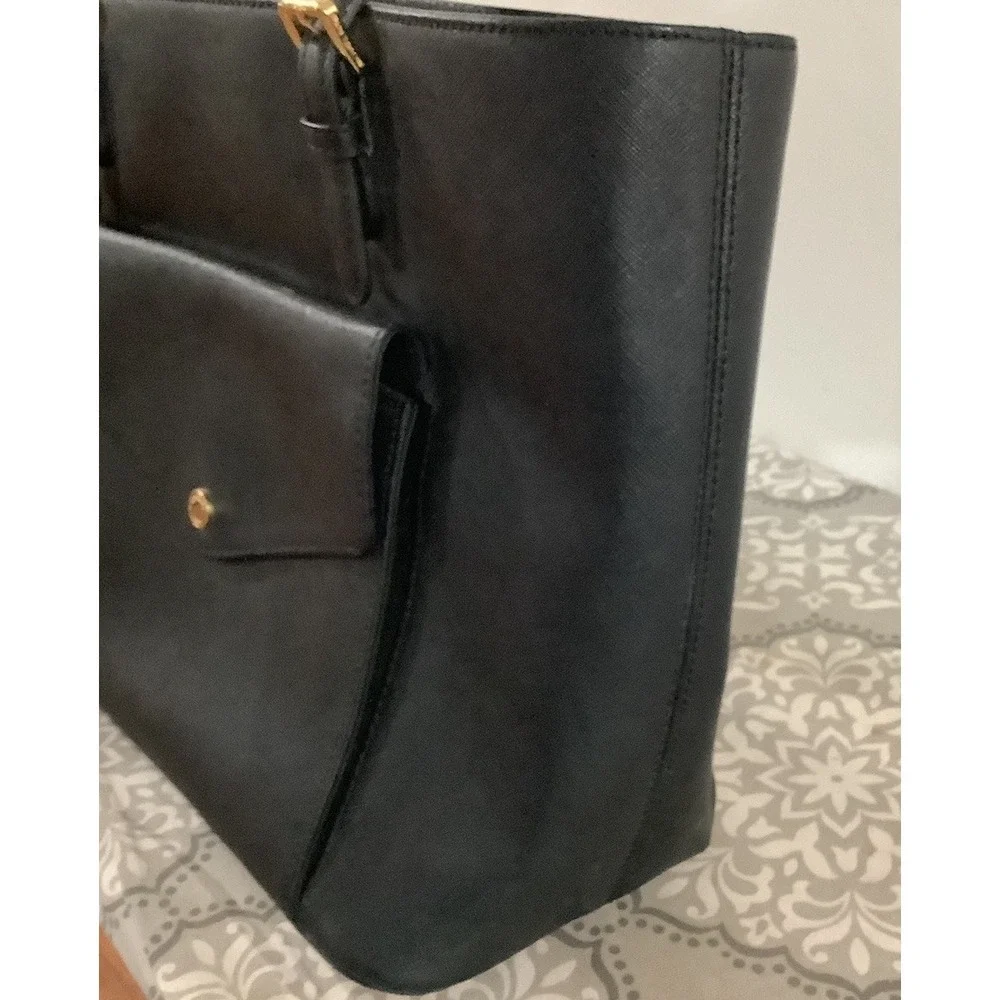 Michael Kors excellent shape